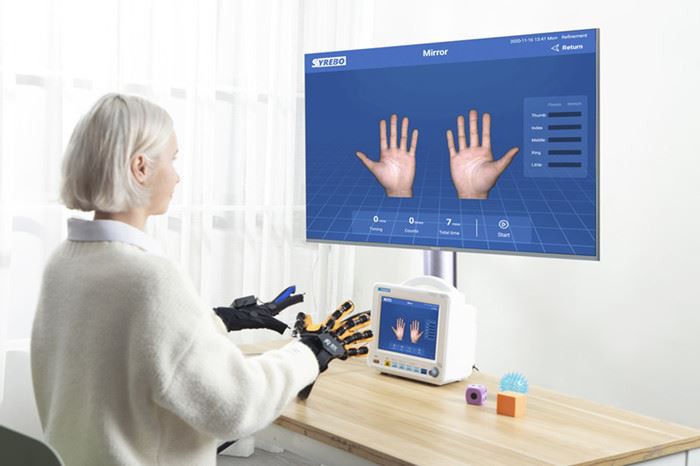 Spiegeltraining der Schlaganfall-Therapiehandschuhe